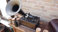 Der Phonograph 1895